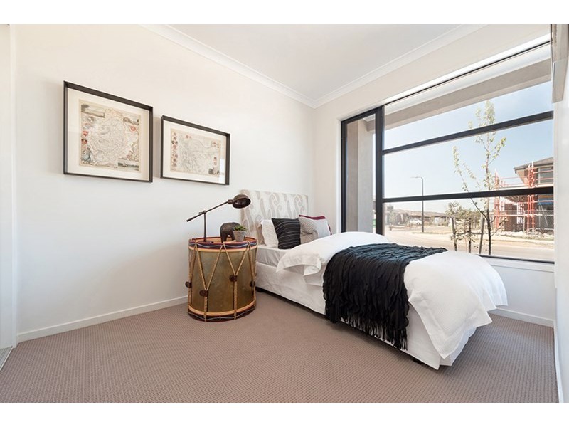 5 Bluebell Drive, Craigieburn VIC 3064