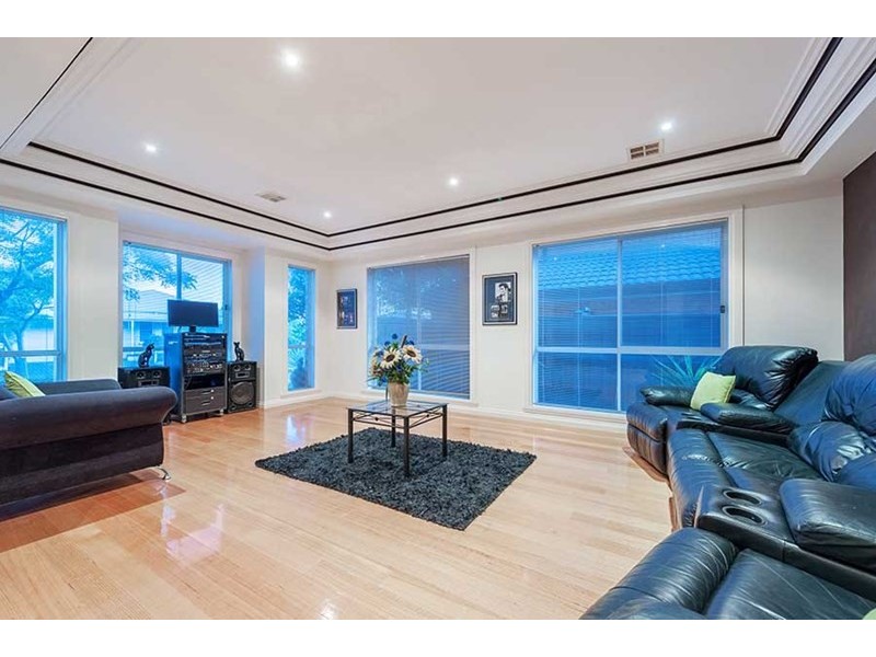 3 Peasholm Corner, Craigieburn VIC 3064