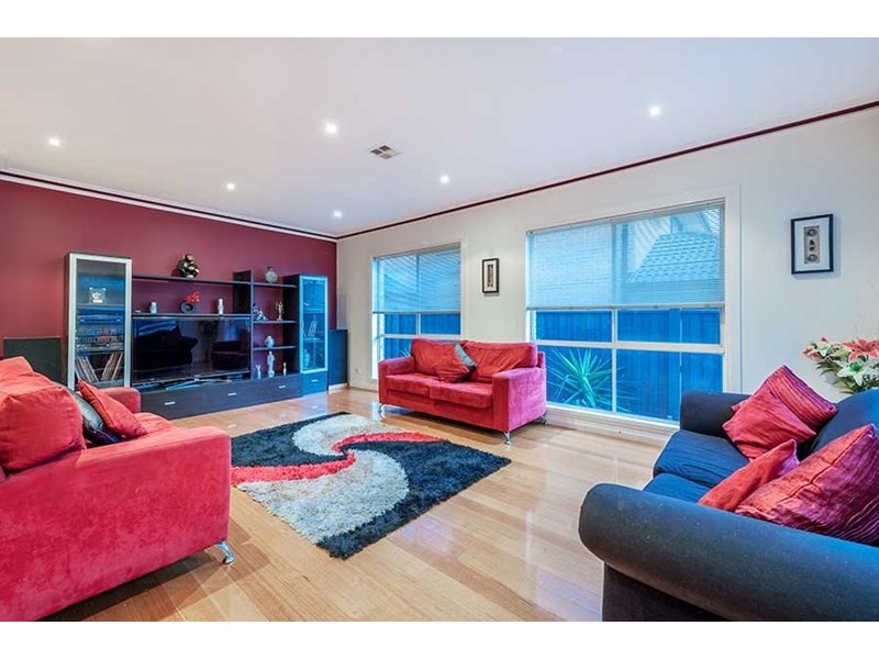 3 Peasholm Corner, Craigieburn VIC 3064