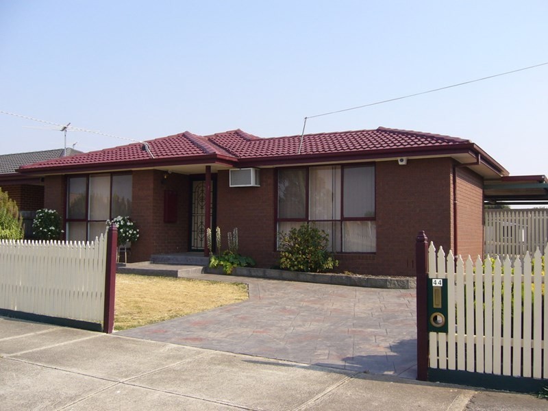 44 Wattleglen Street, Craigieburn VIC 3064