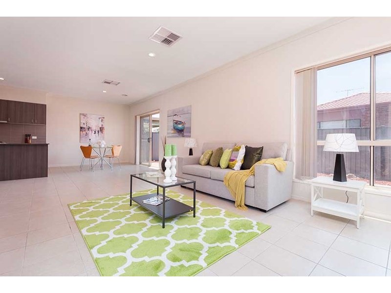 30 Ebony Circuit, Craigieburn VIC 3064