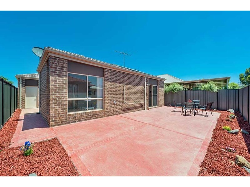 30 Ebony Circuit, Craigieburn VIC 3064
