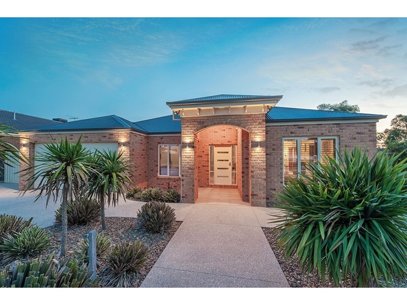 9 Belair Close, Craigieburn VIC 3064