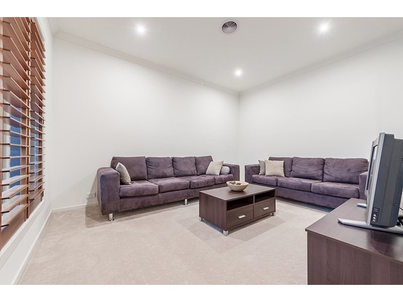 9 Belair Close, Craigieburn VIC 3064