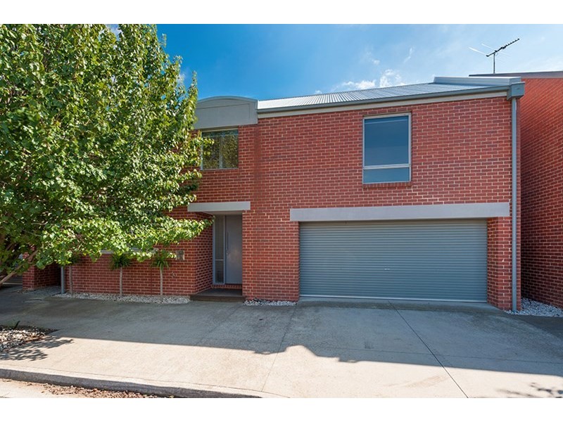 6 Gunning Lane, Craigieburn VIC 3064