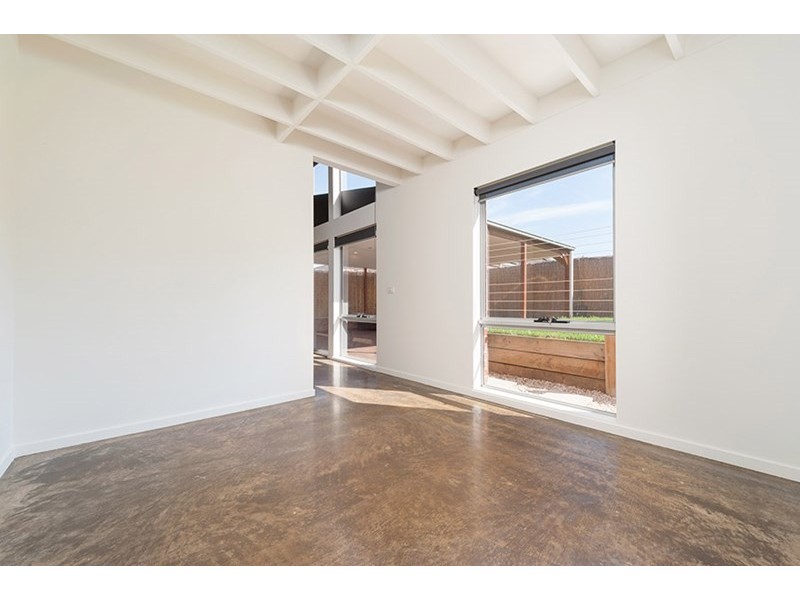 6 Gunning Lane, Craigieburn VIC 3064