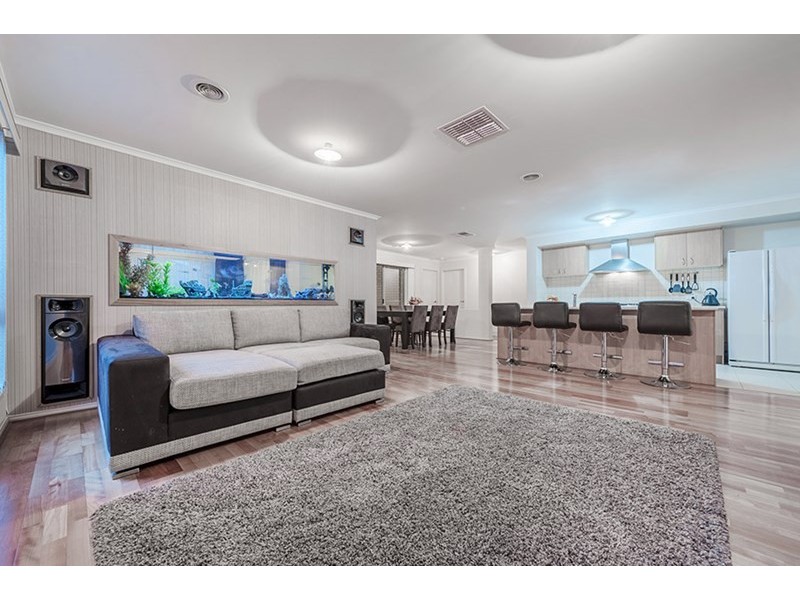 3 Korab Place, Roxburgh Park VIC 3064