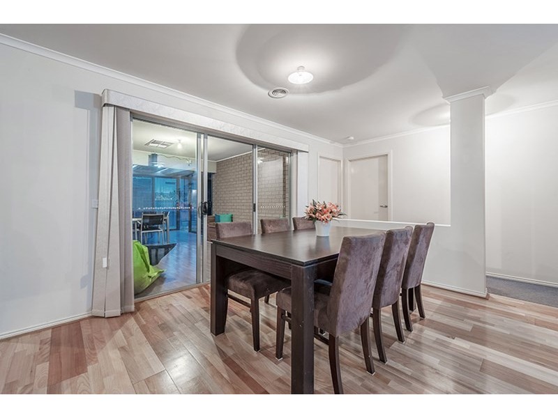 3 Korab Place, Roxburgh Park VIC 3064