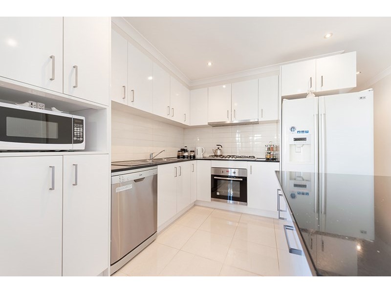 41 Axminster Drive, Craigieburn VIC 3064