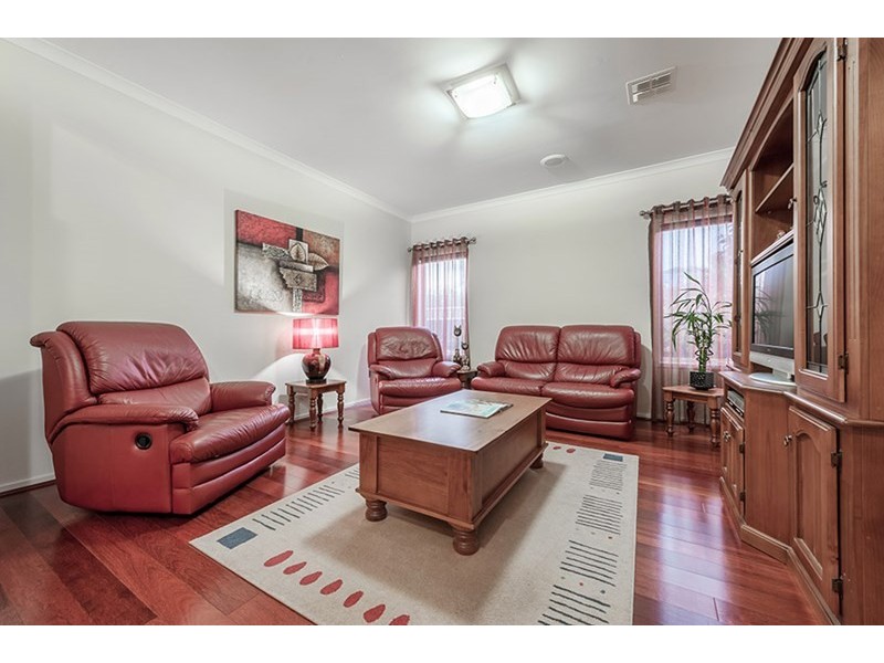 26 Scottsdale Court, Craigieburn VIC 3064