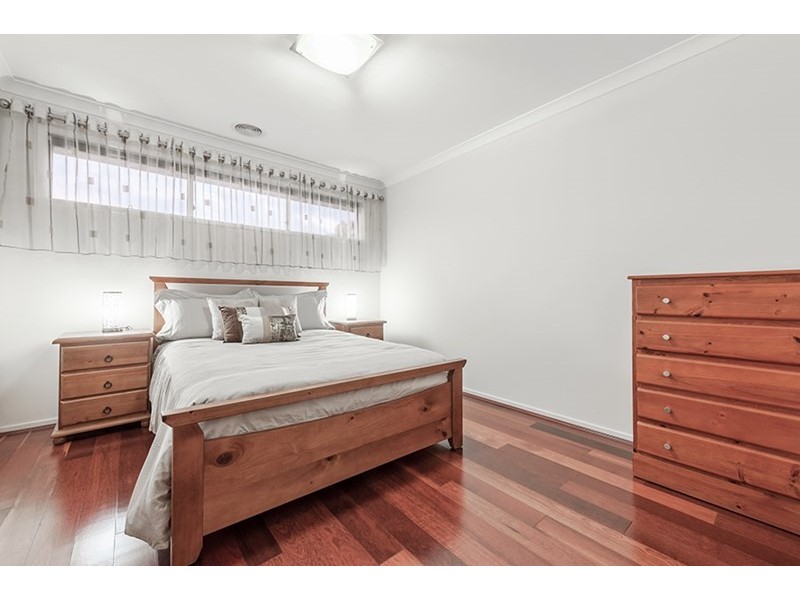 26 Scottsdale Court, Craigieburn VIC 3064