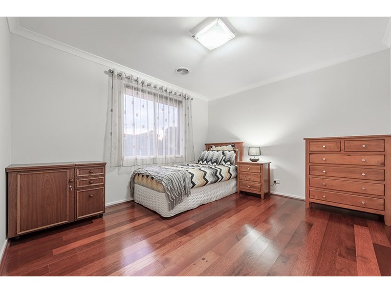 26 Scottsdale Court, Craigieburn VIC 3064