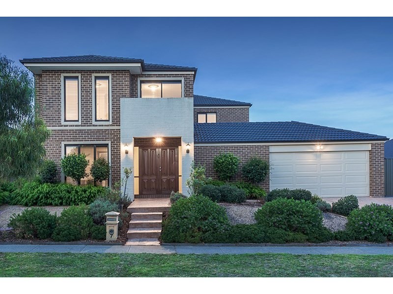 7 Beechworth Avenue, Greenvale VIC 3059