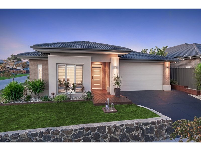 32 Cradle Mountain Drive, Craigieburn VIC 3064