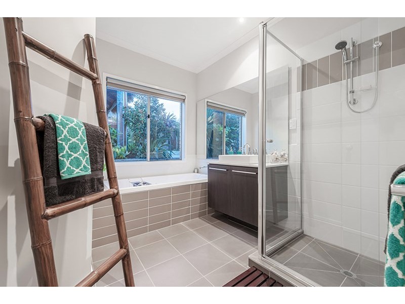 32 Cradle Mountain Drive, Craigieburn VIC 3064