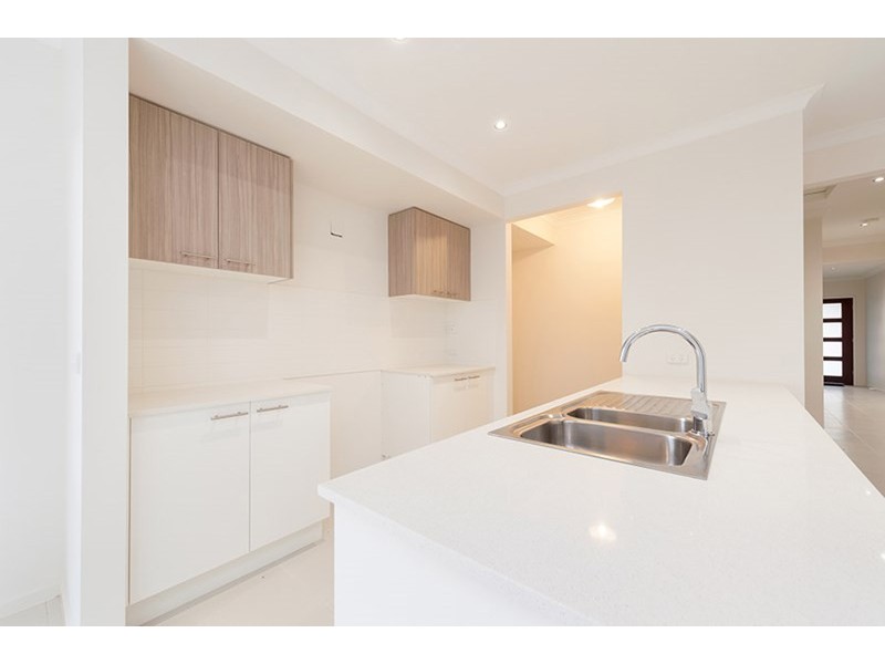 63 Natural Drive, Craigieburn VIC 3064