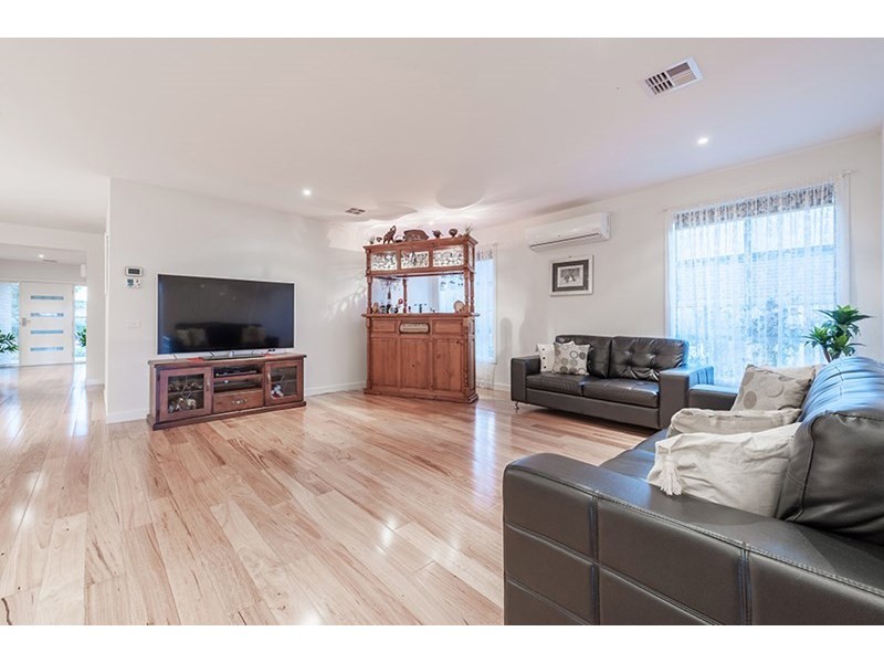 41 Palladium Circle, Beveridge VIC 3753