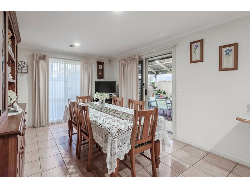 2 Murchison Way, Thomastown VIC 3074