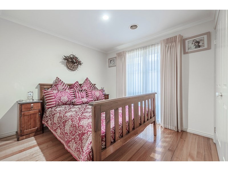 2 Murchison Way, Thomastown VIC 3074