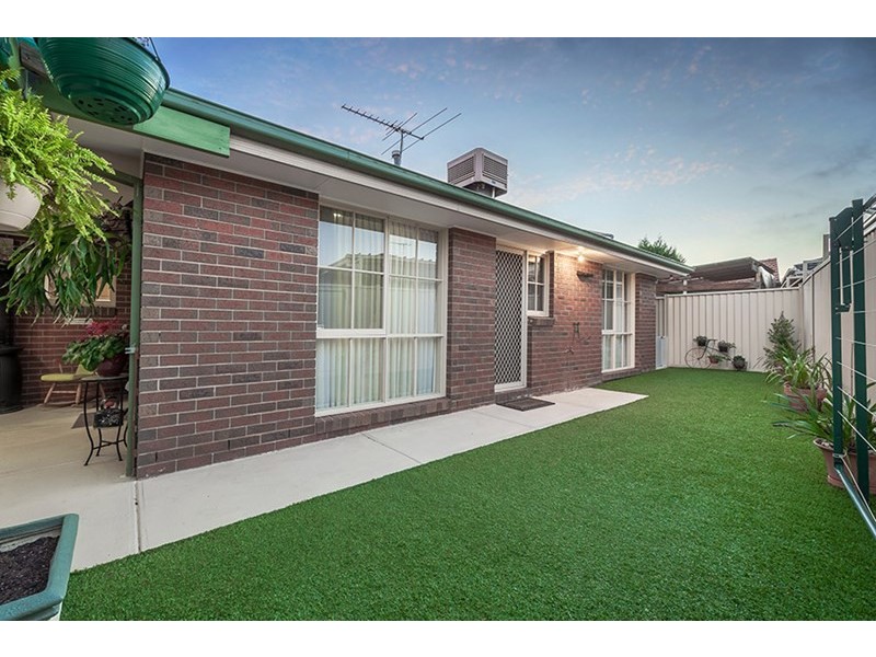 2 Murchison Way, Thomastown VIC 3074