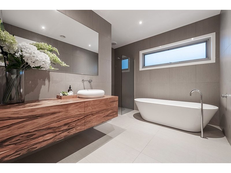 9 Grove Road, Craigieburn VIC 3064