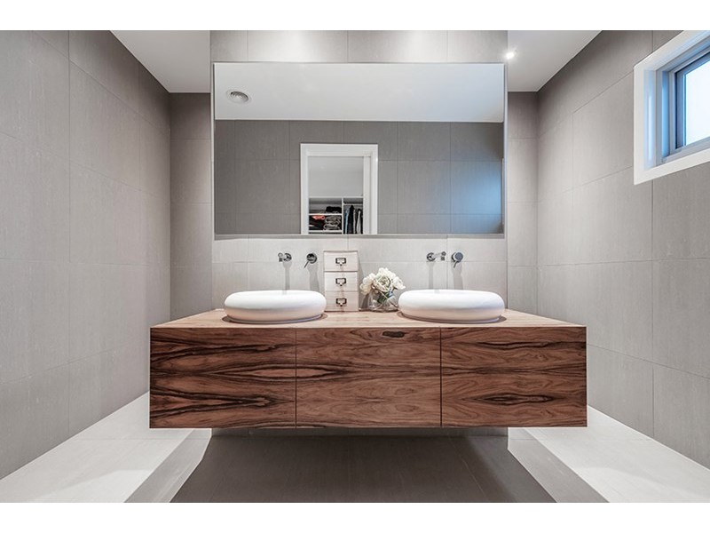 9 Grove Road, Craigieburn VIC 3064