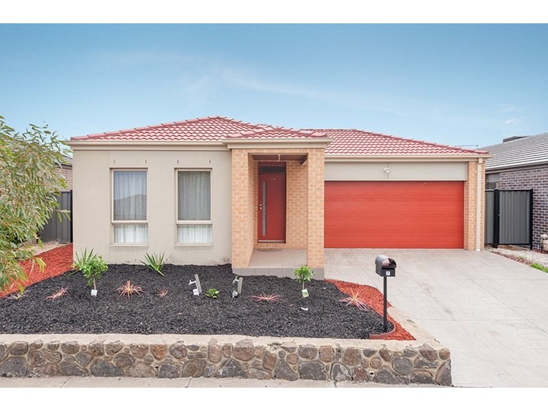 7 Pinnacle Drive, Craigieburn VIC 3064