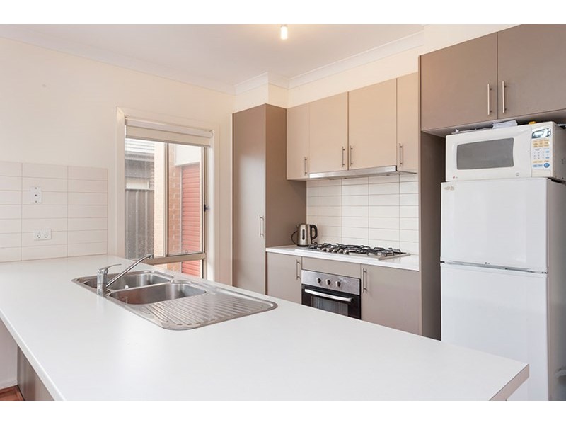 7 Pinnacle Drive, Craigieburn VIC 3064