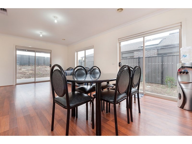 7 Pinnacle Drive, Craigieburn VIC 3064