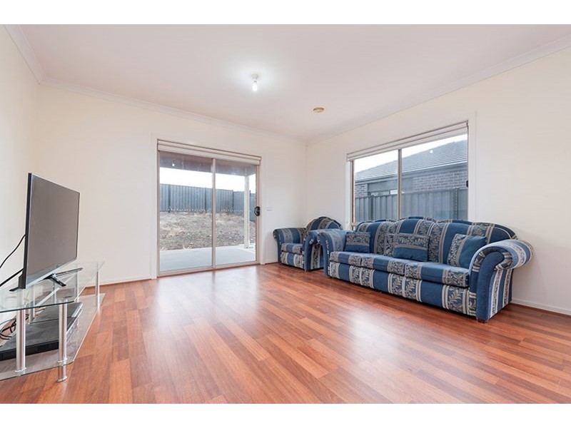 7 Pinnacle Drive, Craigieburn VIC 3064