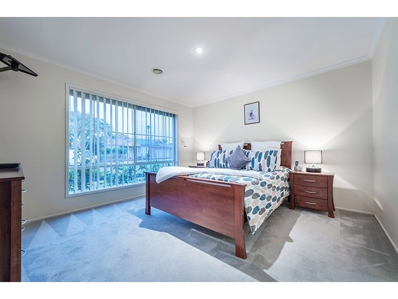 56 Lakes Drive, Craigieburn VIC 3064