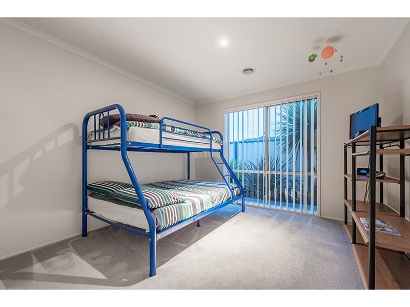 56 Lakes Drive, Craigieburn VIC 3064