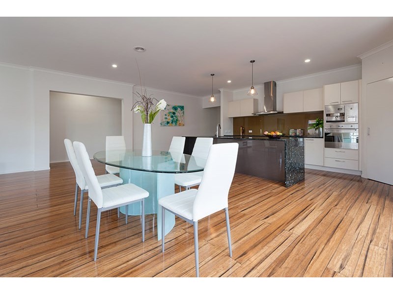 73 Monaco Circuit, Wollert VIC 3750