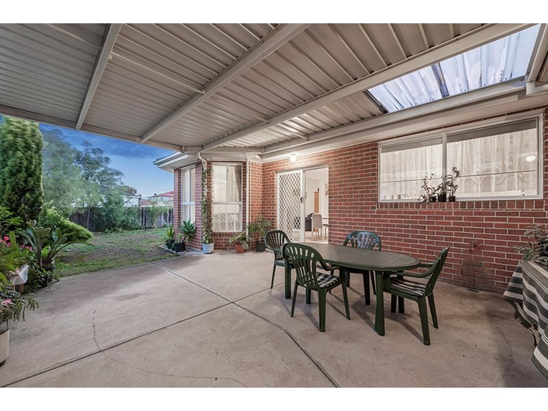 3 Alberton Avenue, Roxburgh Park VIC 3064