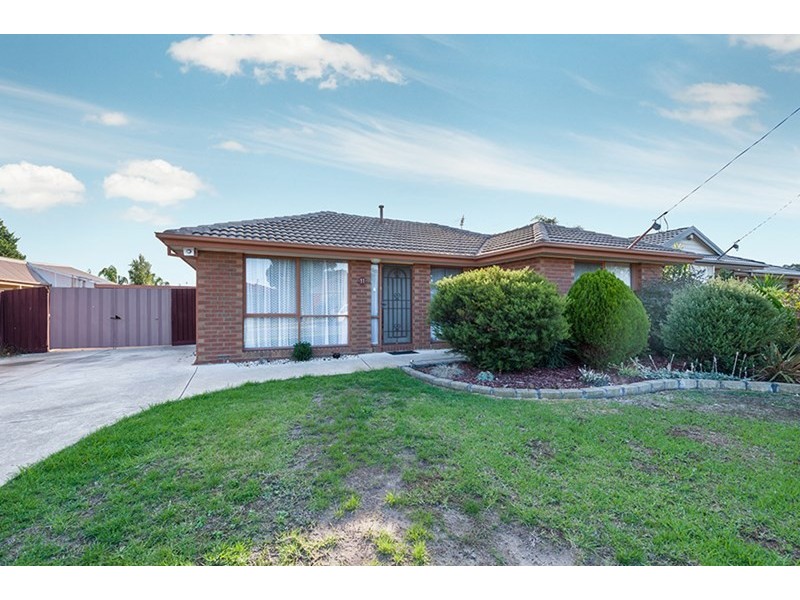 11 Silverton Court, Craigieburn VIC 3064