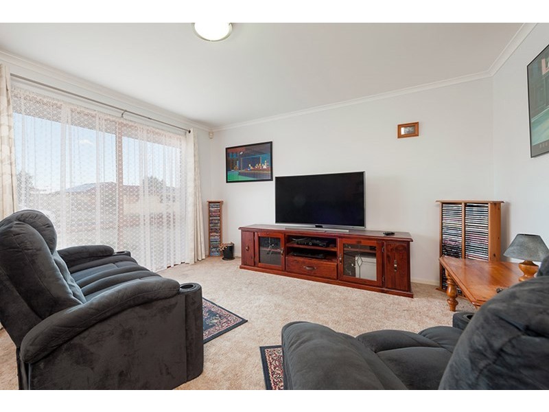 11 Silverton Court, Craigieburn VIC 3064