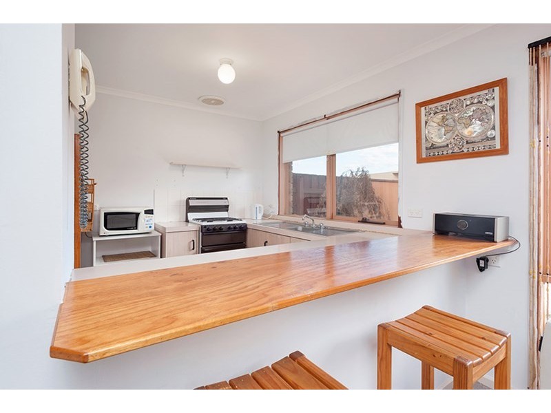 11 Silverton Court, Craigieburn VIC 3064