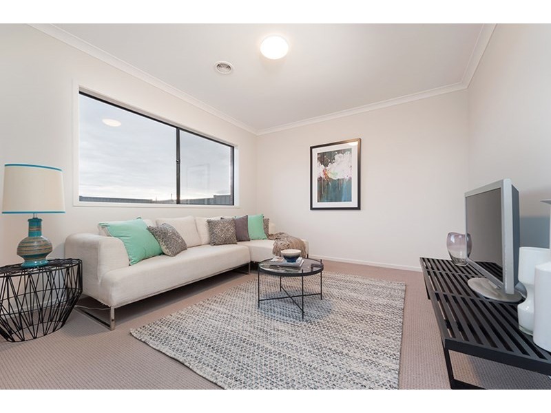 40 Scoria Circuit, Craigieburn VIC 3064
