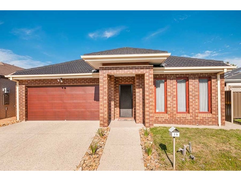 25 Acland Street, Craigieburn VIC 3064