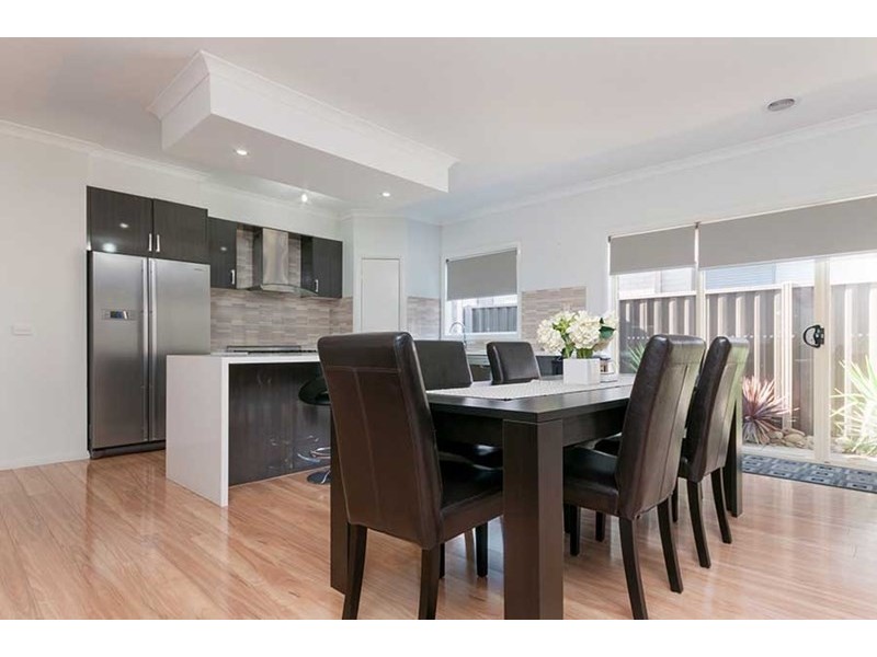 25 Acland Street, Craigieburn VIC 3064