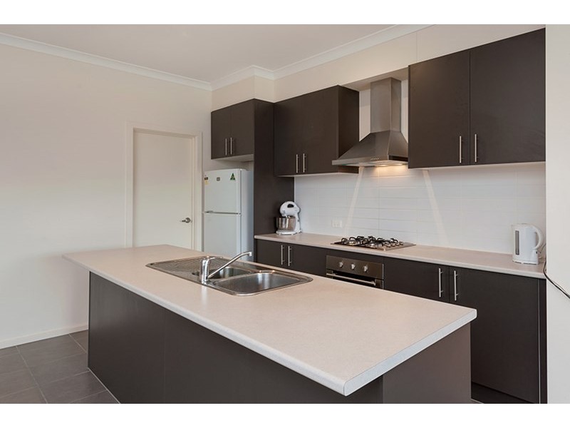 2/38 Mallard Circuit, Craigieburn VIC 3064