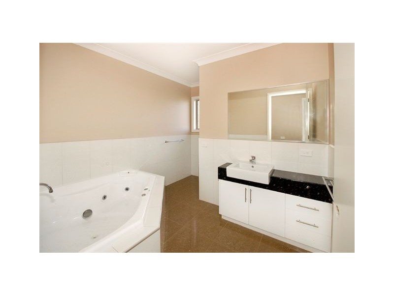 112 Royal Terrace, Craigieburn VIC 3064