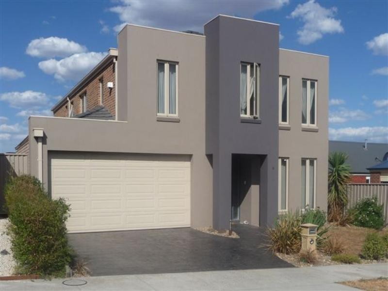 8 Creighton Way, Craigieburn VIC 3064