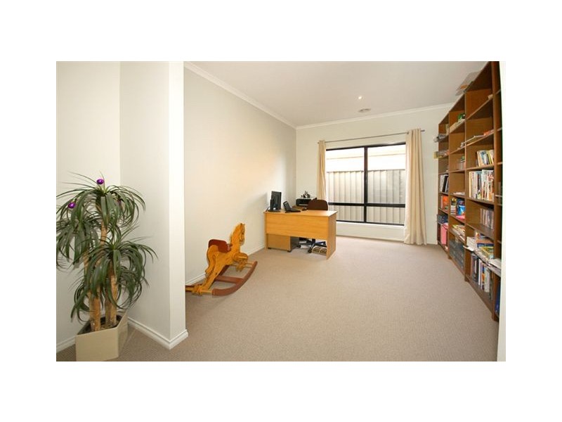 3 Olympic Way, Craigieburn VIC 3064