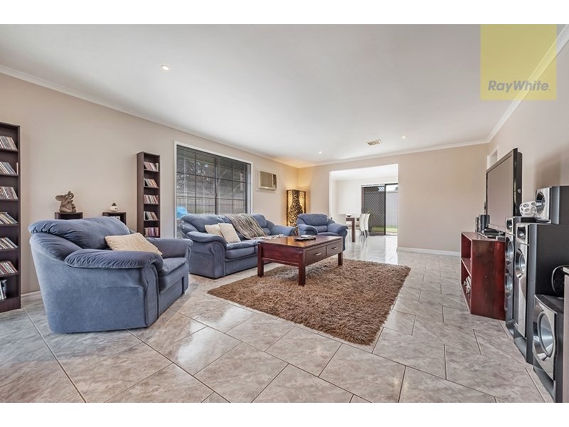 30 Studley Street, Craigieburn VIC 3064