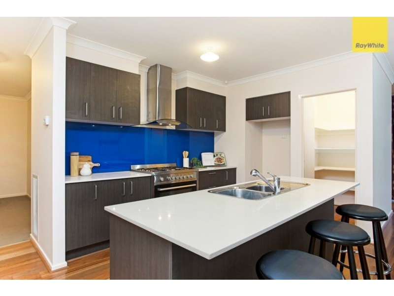 6 Scotney Road, Craigieburn VIC 3064