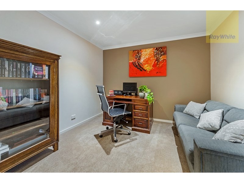 10 Wisteria Avenue, Craigieburn VIC 3064