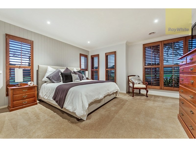 10 Wisteria Avenue, Craigieburn VIC 3064