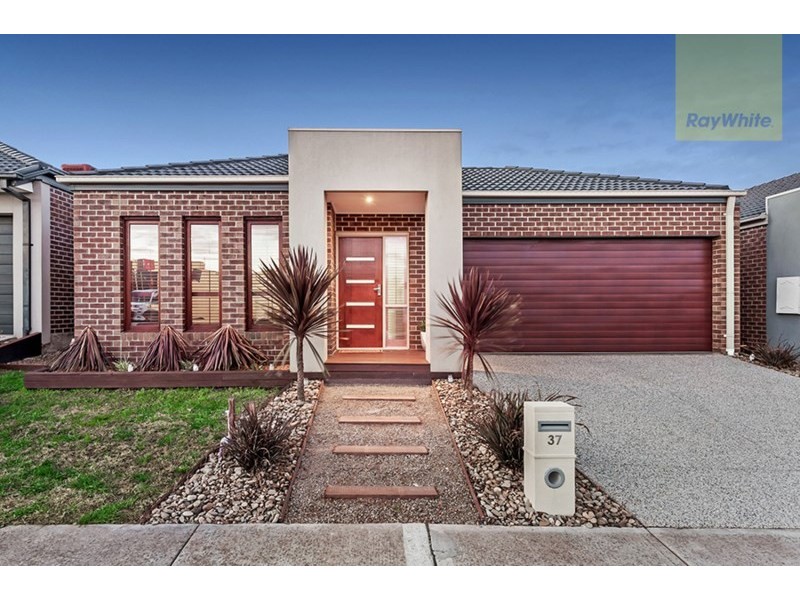 37 Viewside Crescent, Craigieburn VIC 3064