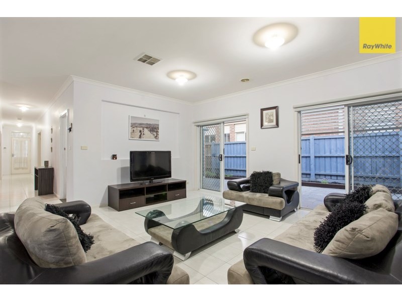 20 Marchmont Rise, Craigieburn VIC 3064